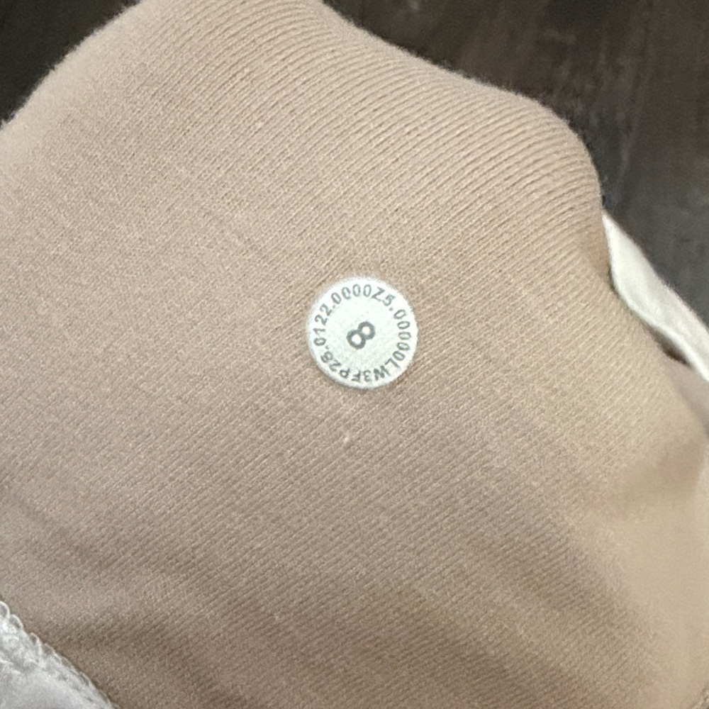 Lululemon Athletica Cream Crop Top - Picture 4 of 4